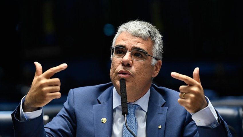 Senador Eduardo Girão Alerta para PEC que Poderia Estender Mandatos de Ministros do STF